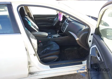 2017 Nissan Altima 2.5 S z USA, uszkodzony, nr VIN 1N4AL3AP2HN364093